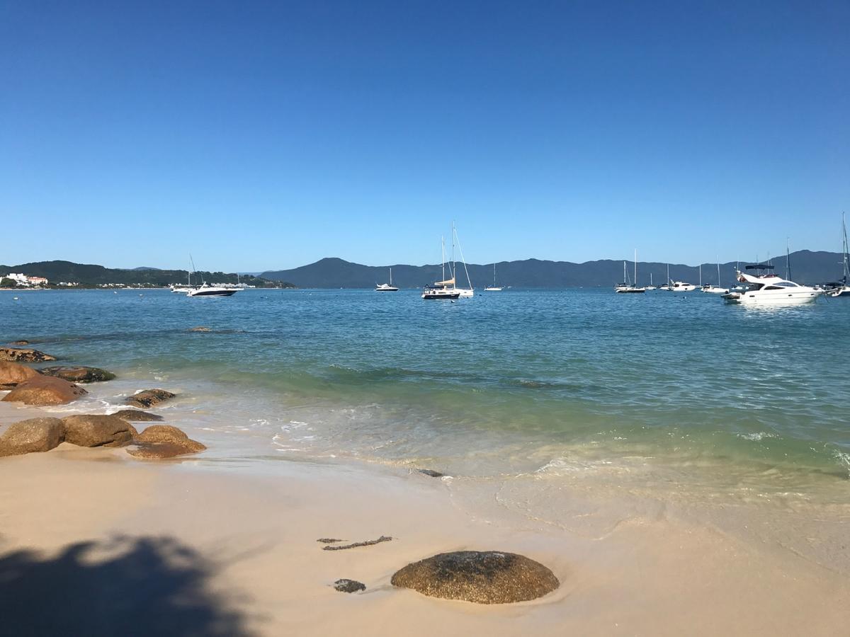 1 Dormitorio A 1 Quadra Da Praia De Jurere Florianópolis Dış mekan fotoğraf
