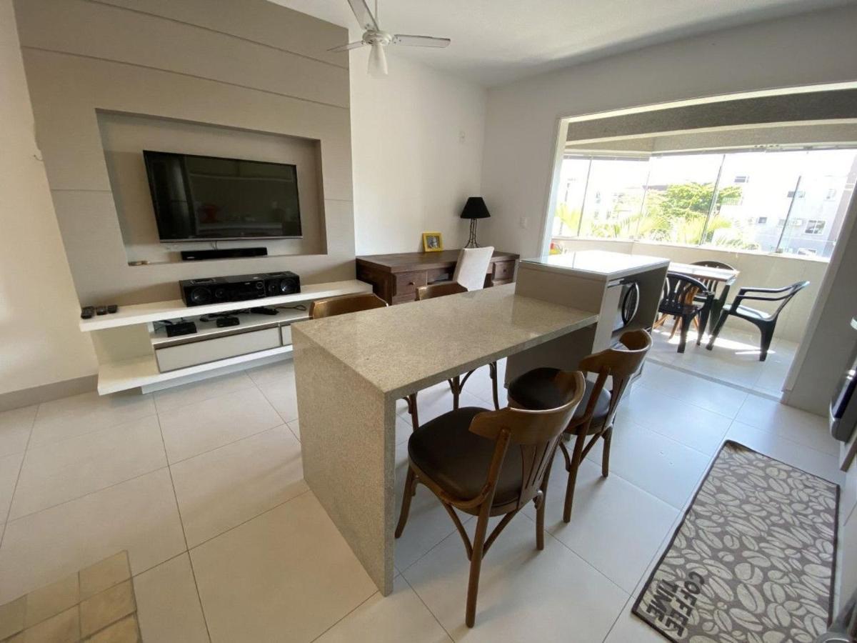 1 Dormitorio A 1 Quadra Da Praia De Jurere Florianópolis Dış mekan fotoğraf